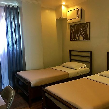 Hotel Tiffany Laoag Exteriér fotografie