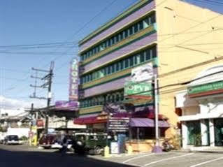 Hotel Tiffany Laoag Exteriér fotografie